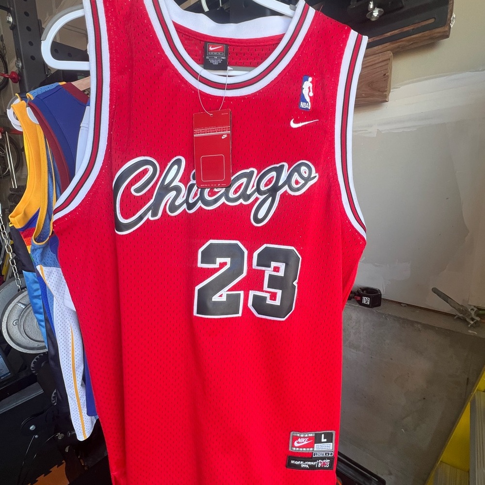 Vintage Nike NBA 1984 Flight 8403 Chicago Bulls Michael Jordan 23 Jersey Size L